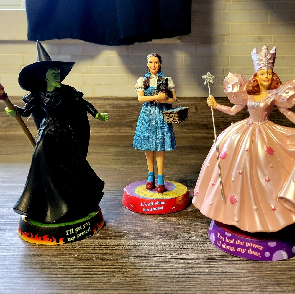 Wizard Of Oz Figures